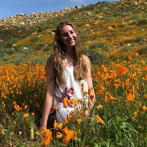 Meet your Posher, Sara